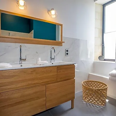B&B L'ostreale 4*